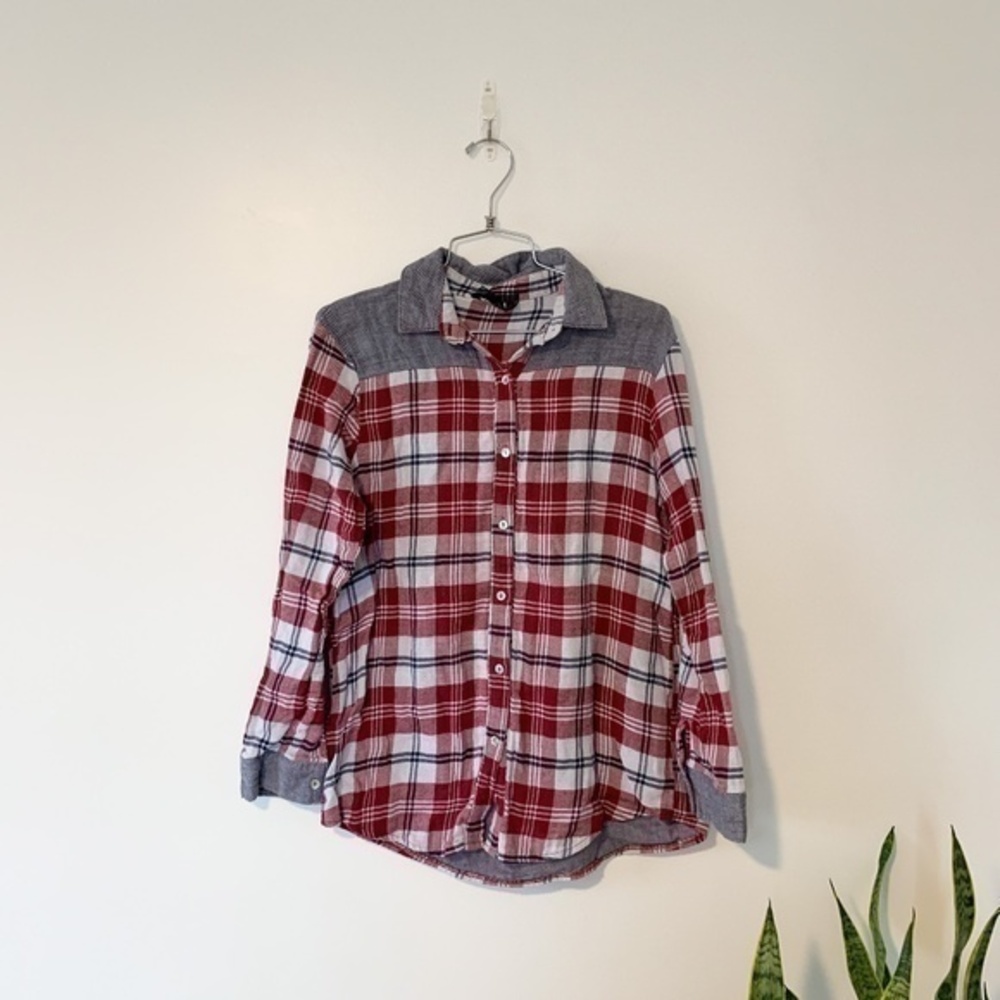 4SI3NNA Button Down Plaid Blouse sz S